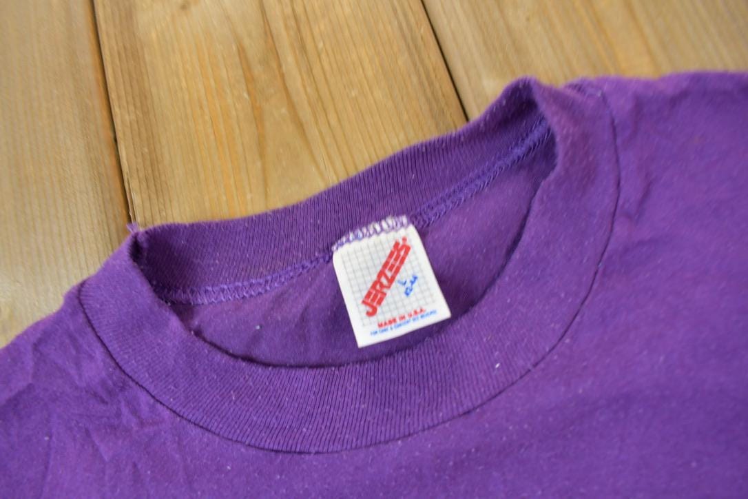 Vintage 1980s Harrah's Hotel & Casino Souvenir Travel T-Shirt