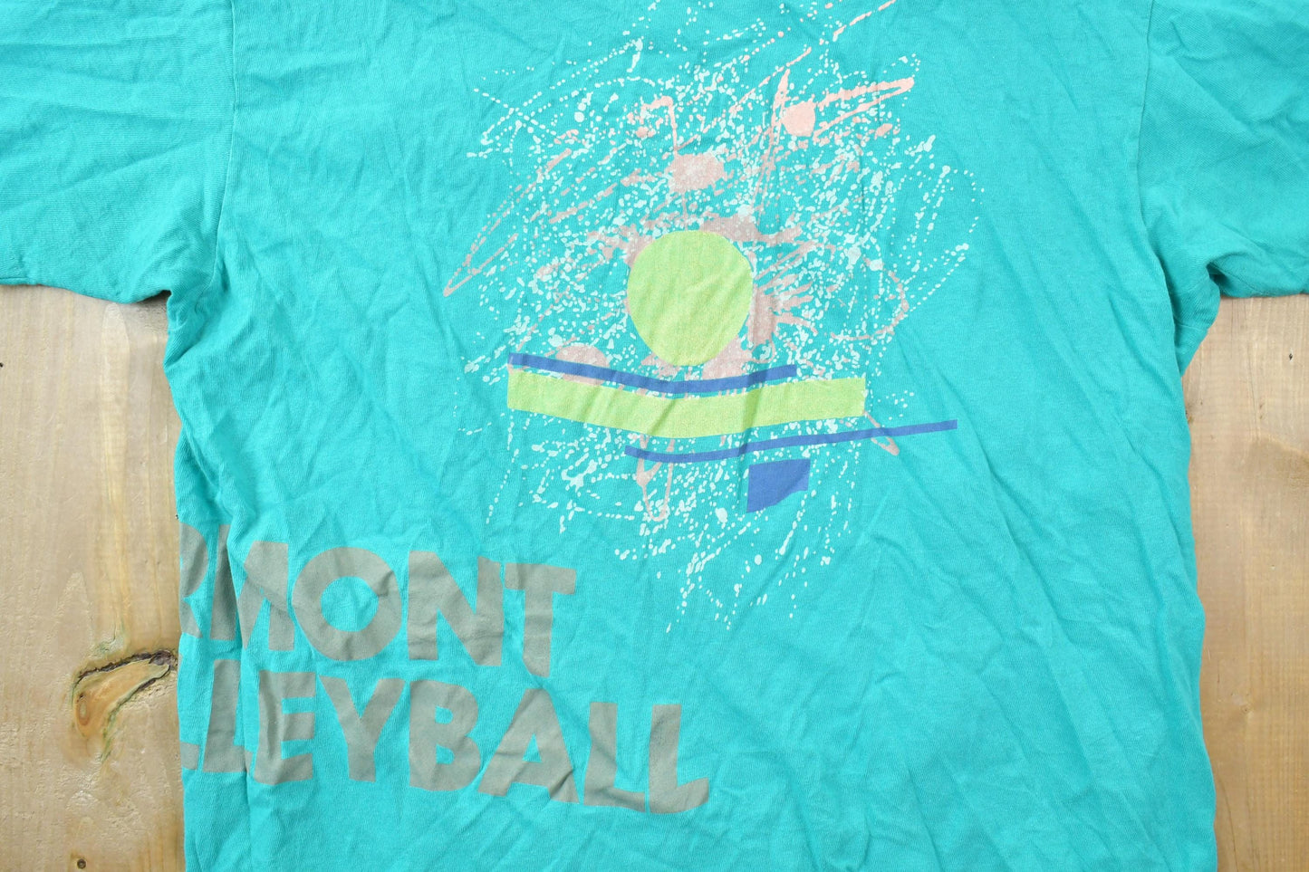 Vintage 1990s Vermont Volleyball Souvenir T-Shirt