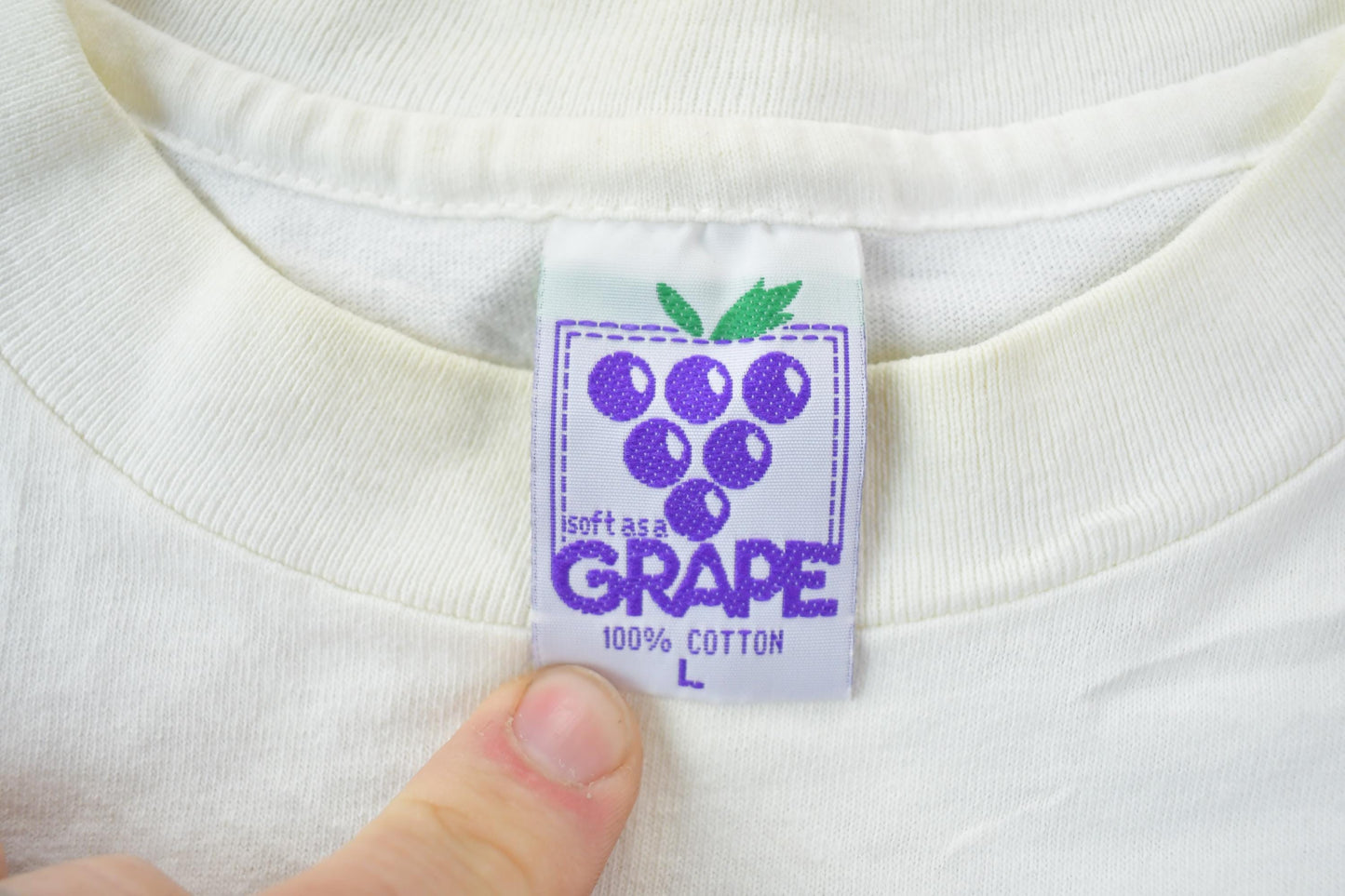 Vintage 1996 Soft As A Grape Floral Design Graphic T-Shirt