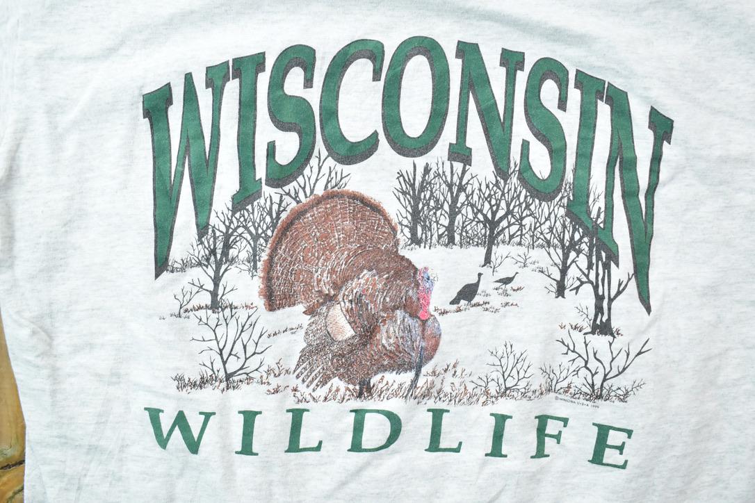 Vintage 1990s Wisconsin Wildlife Theme Graphic T-Shirt