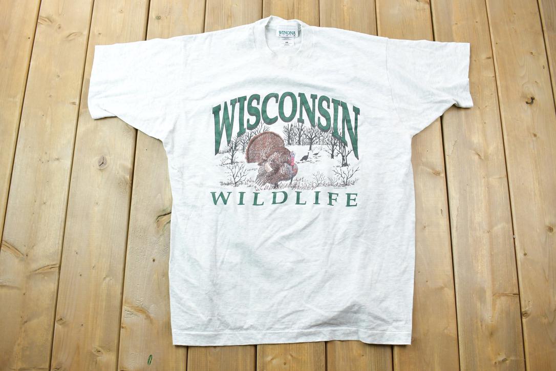 Vintage 1990s Wisconsin Wildlife Theme Graphic T-Shirt