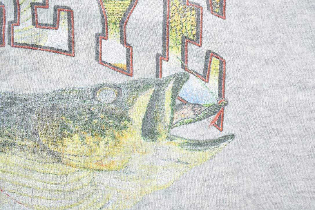 Vintage 1990s Walleye Fever FishingTheme Graphic T-Shirt