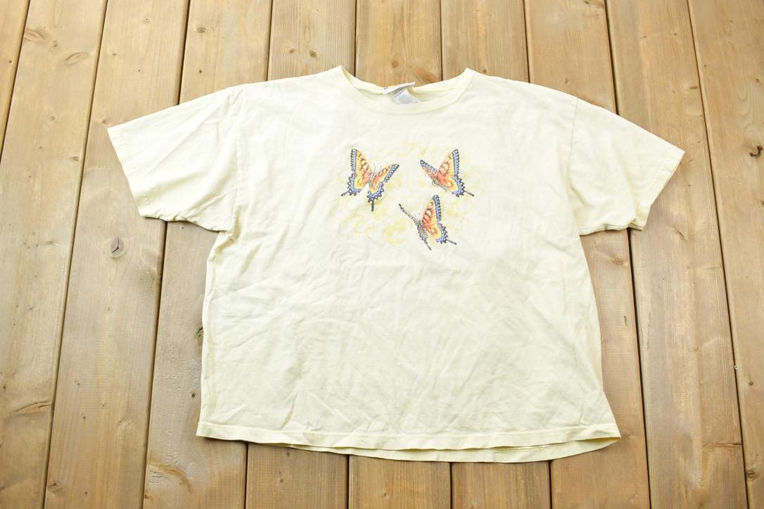 Vintage 1990s Morning Sun Multi Butterfly Theme Graphic T-Shirt