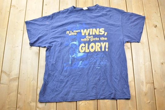 Vintage 1990s Glory To The Lord Football Graphic T-Shirt