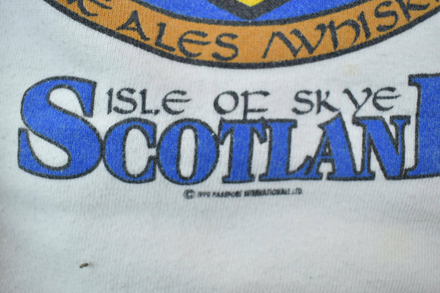 Vintage 1990s Mc Clures Isle Of Sky Scotland Crewneck Sweatshirt