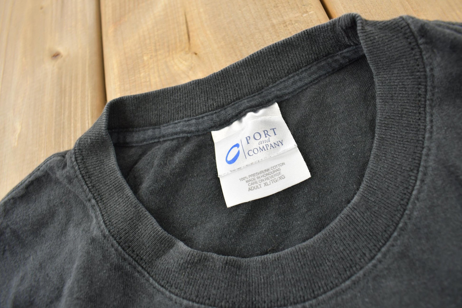 Vintage 1990s Long Ireland Beer Company Graphic T-Shirt