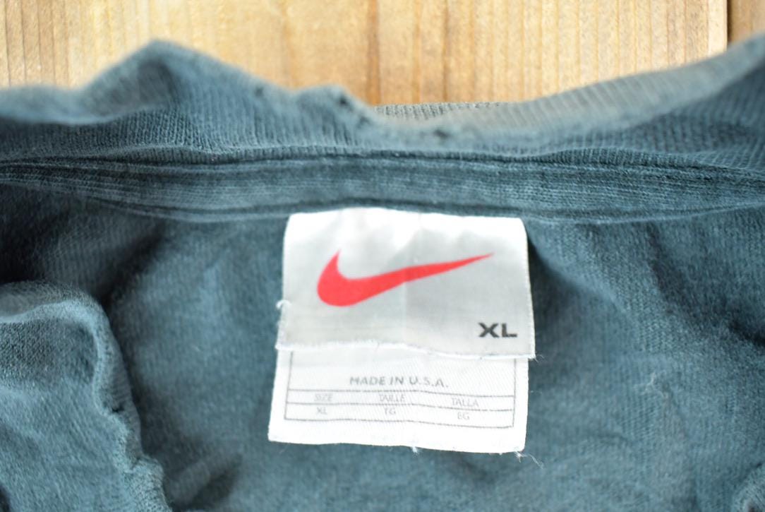 Vintage 1990s Nike Embroidered Mini Swoosh Crewneck Sweatshirt