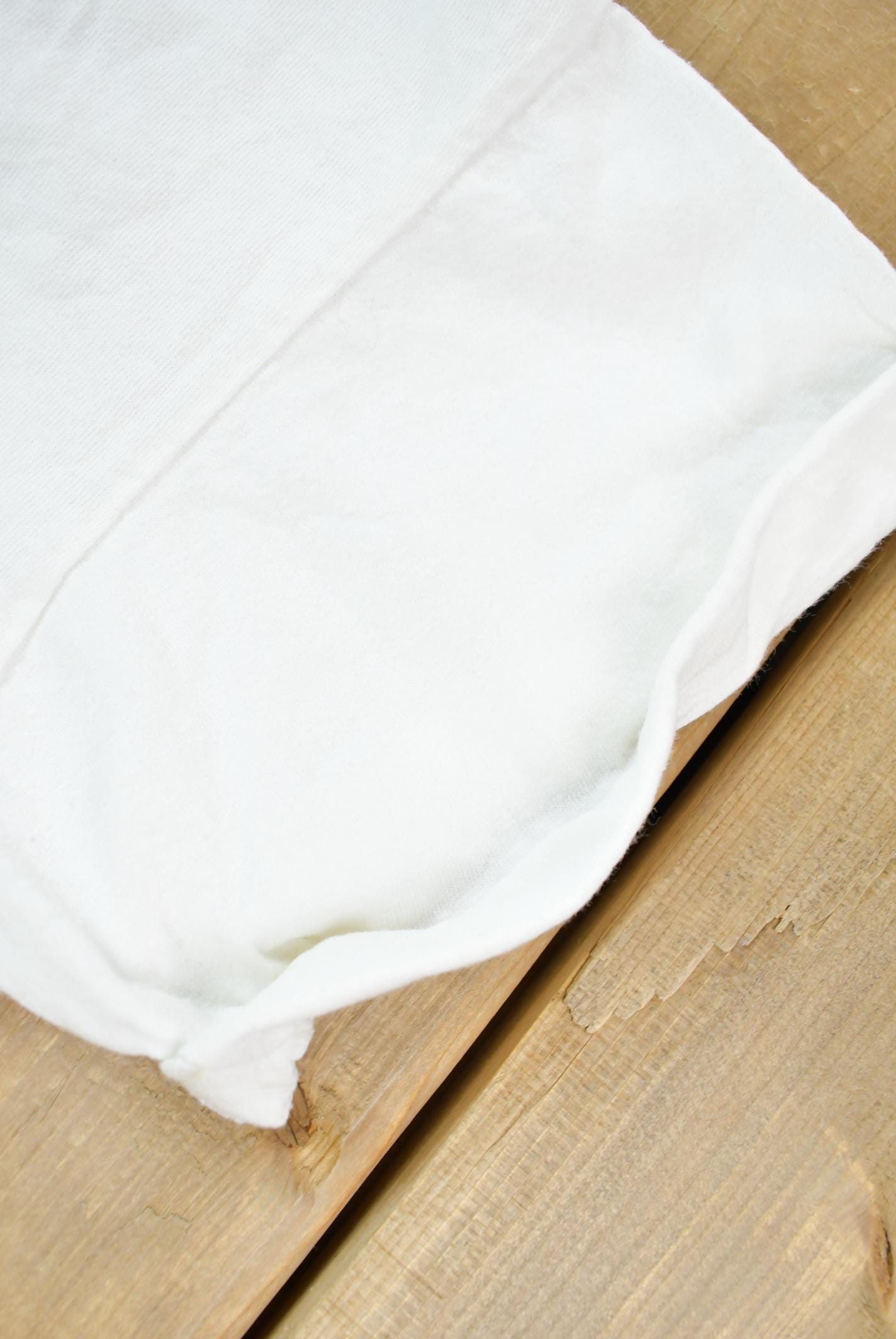 Vintage Y2K Yorkie Embroidered Graphic T-Shirt