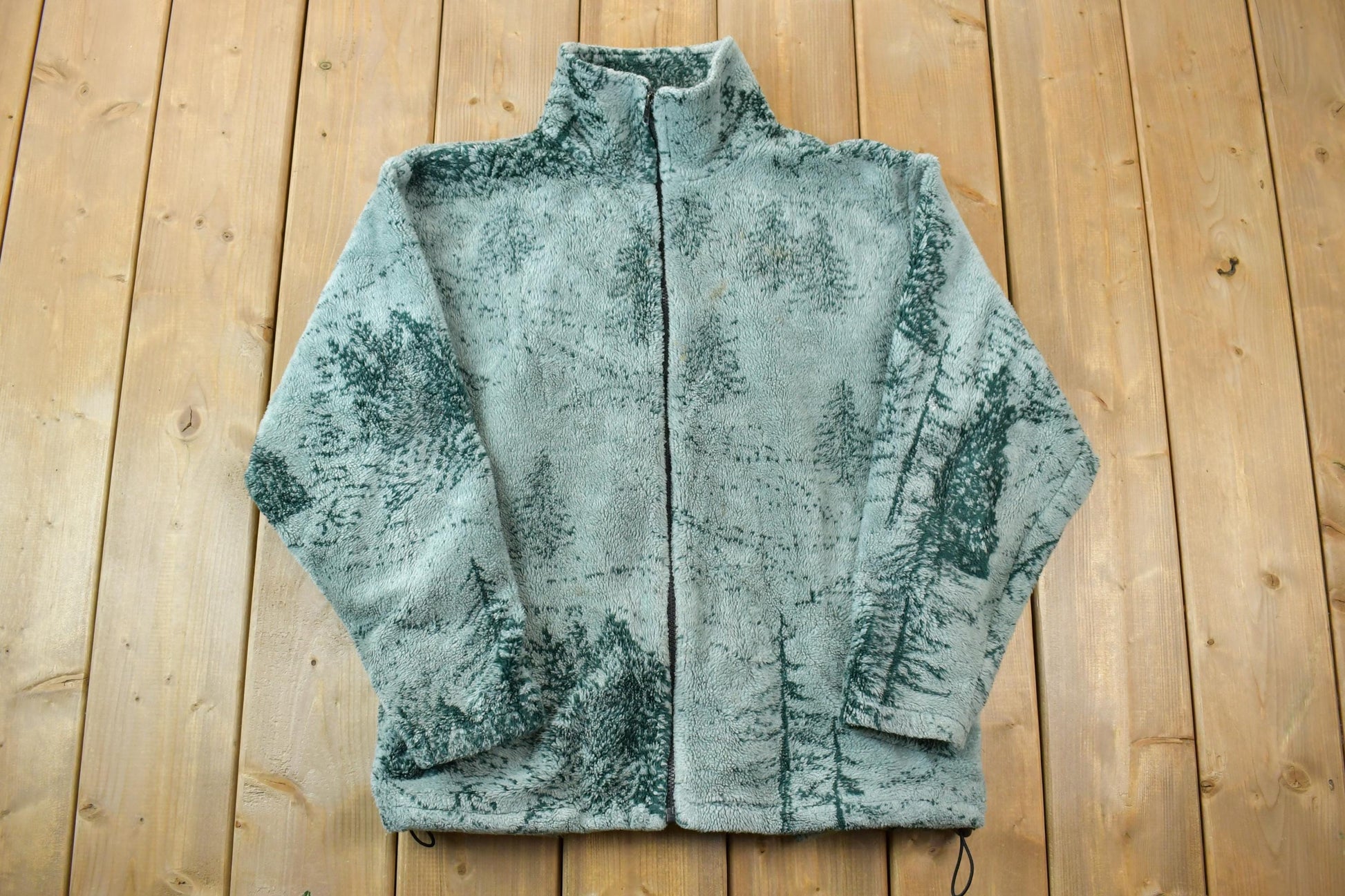 Vintage 1990s Ocean East All Over Print Fleece Sweater