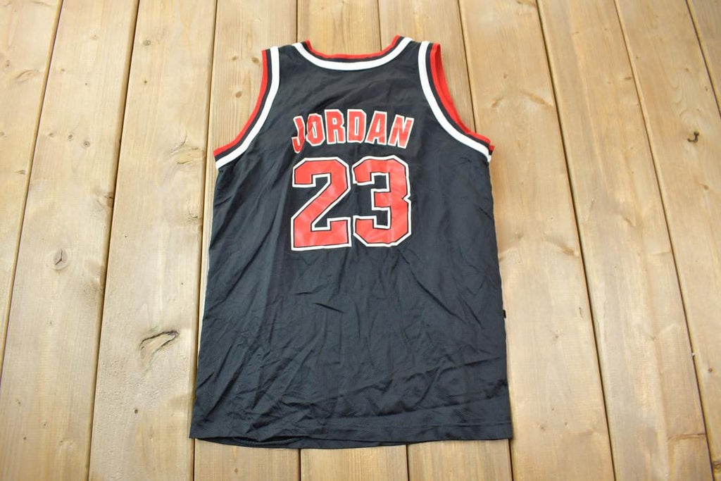 Vintage 1990s Michael Jordan Chicago Bulls NBA Champion Youth Sized Jersey