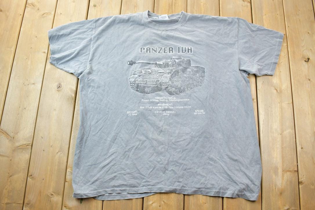 Vintage 1990s Panzer IVH Tank War Graphic T-Shirt