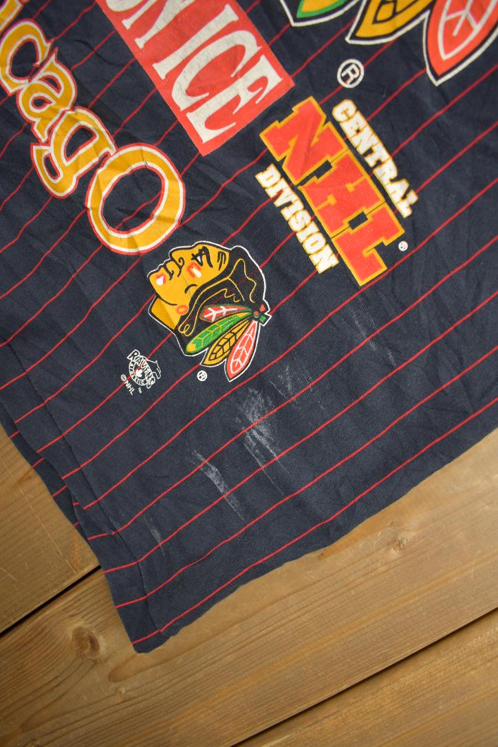 Vintage 1990s Chicago Blackhawks NHL All Over Print Graphic T-Shirt