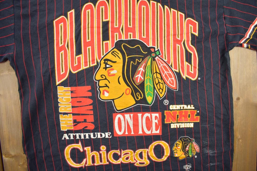 Vintage 1990s Chicago Blackhawks NHL All Over Print Graphic T-Shirt