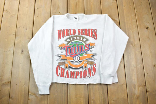 Vintage 1990s Minnesota Twins 1991 World Champions MLB Cropped Crewneck Sweatshirt