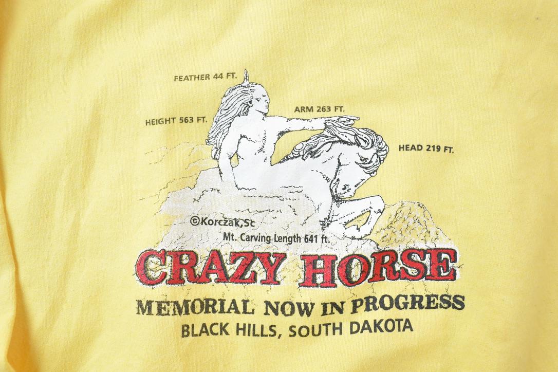 Vintage 1990s Crazy Horse Black Hills South Dakota Crewneck Sweatshirt