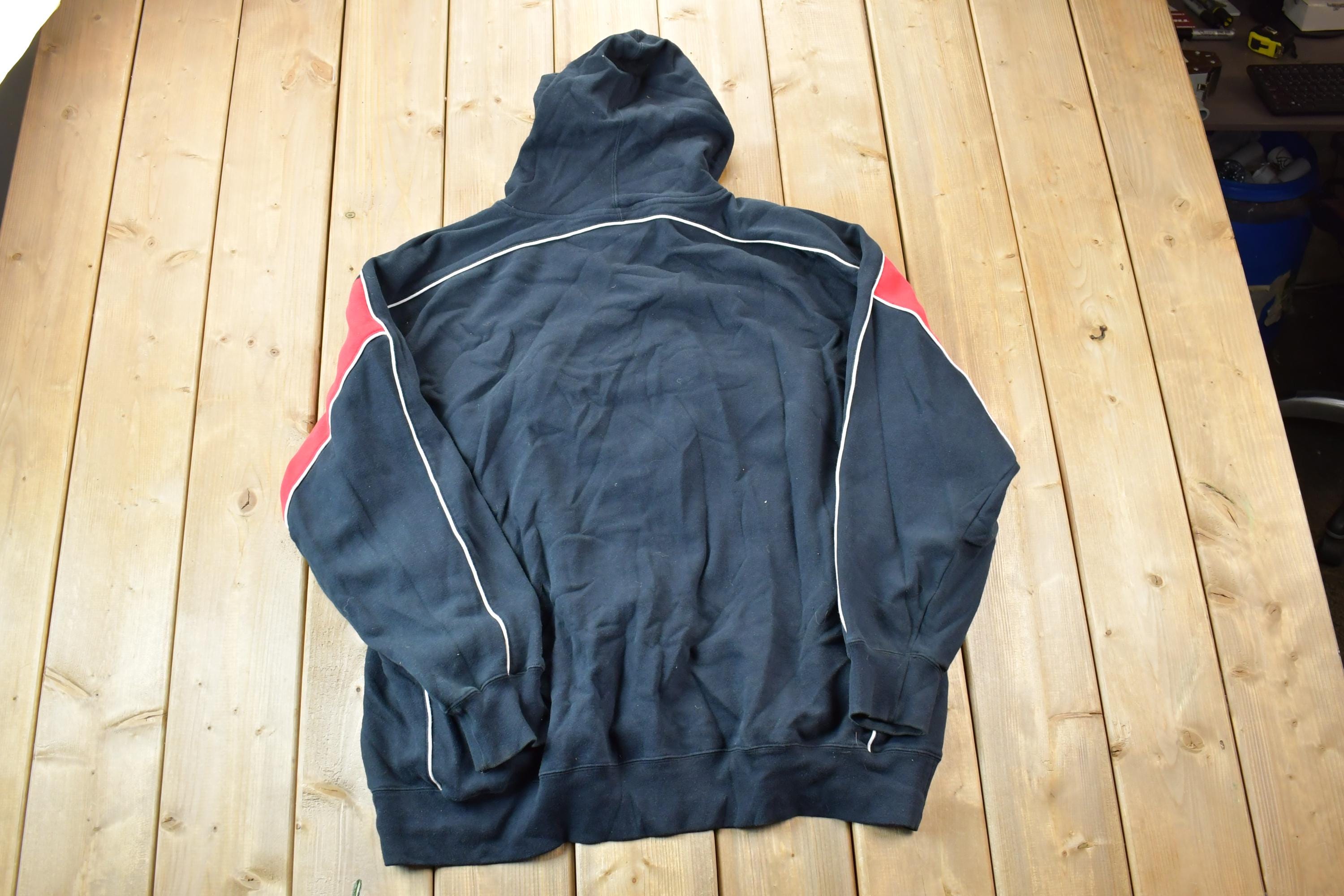 Vintage 1990s Chicago Blackhawks Majestic NHL Hockey Hoodie Sweatshirt