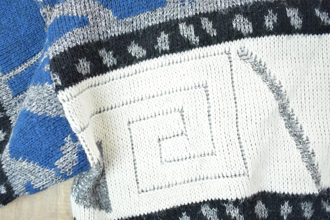 Vintage 1990s London Fog Abstract Pattern Knit Crewneck Sweater