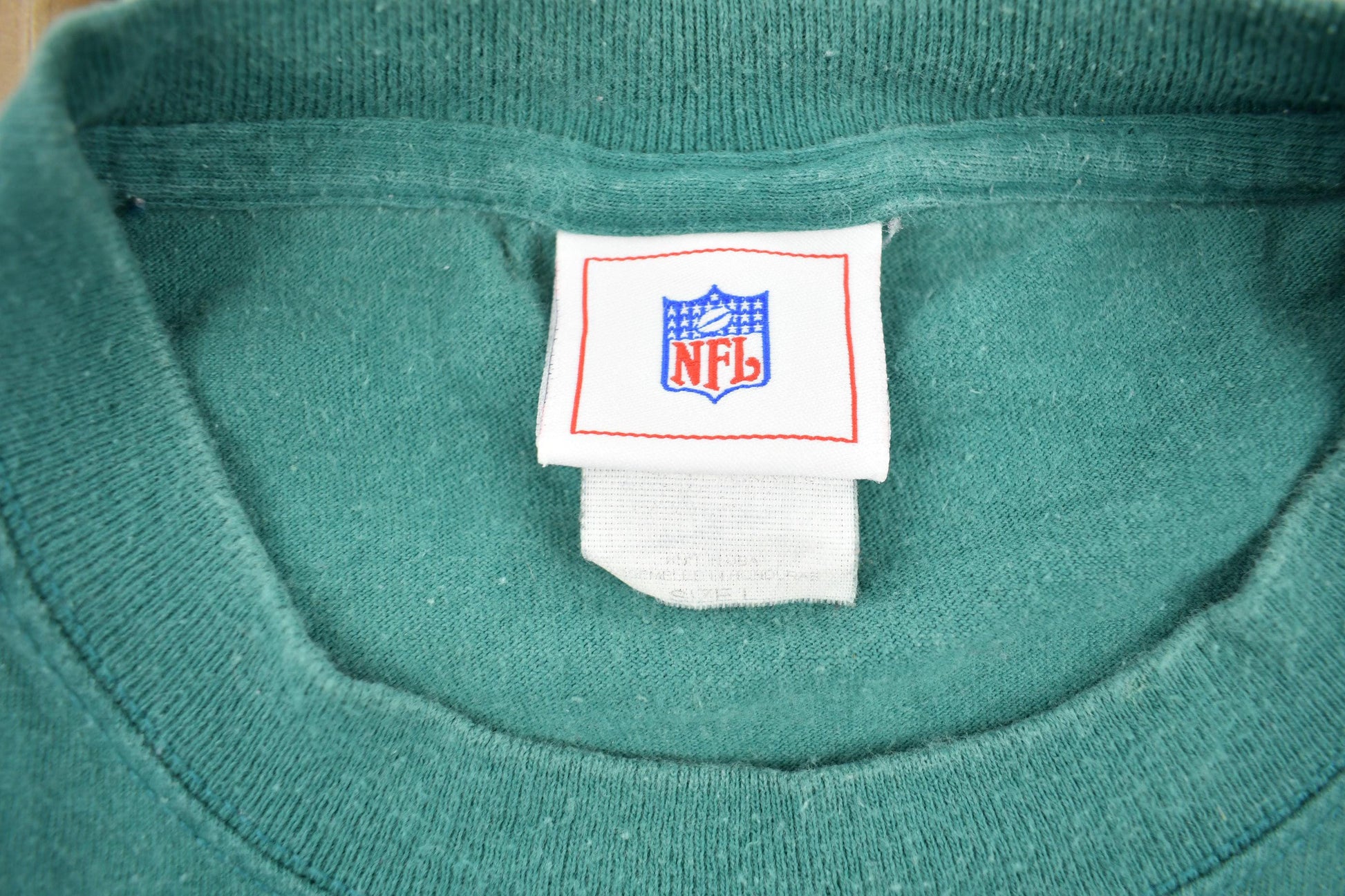 Vintage Y2K Philadelphia Eagles NFL Football Graphic T-Shirt Size L
