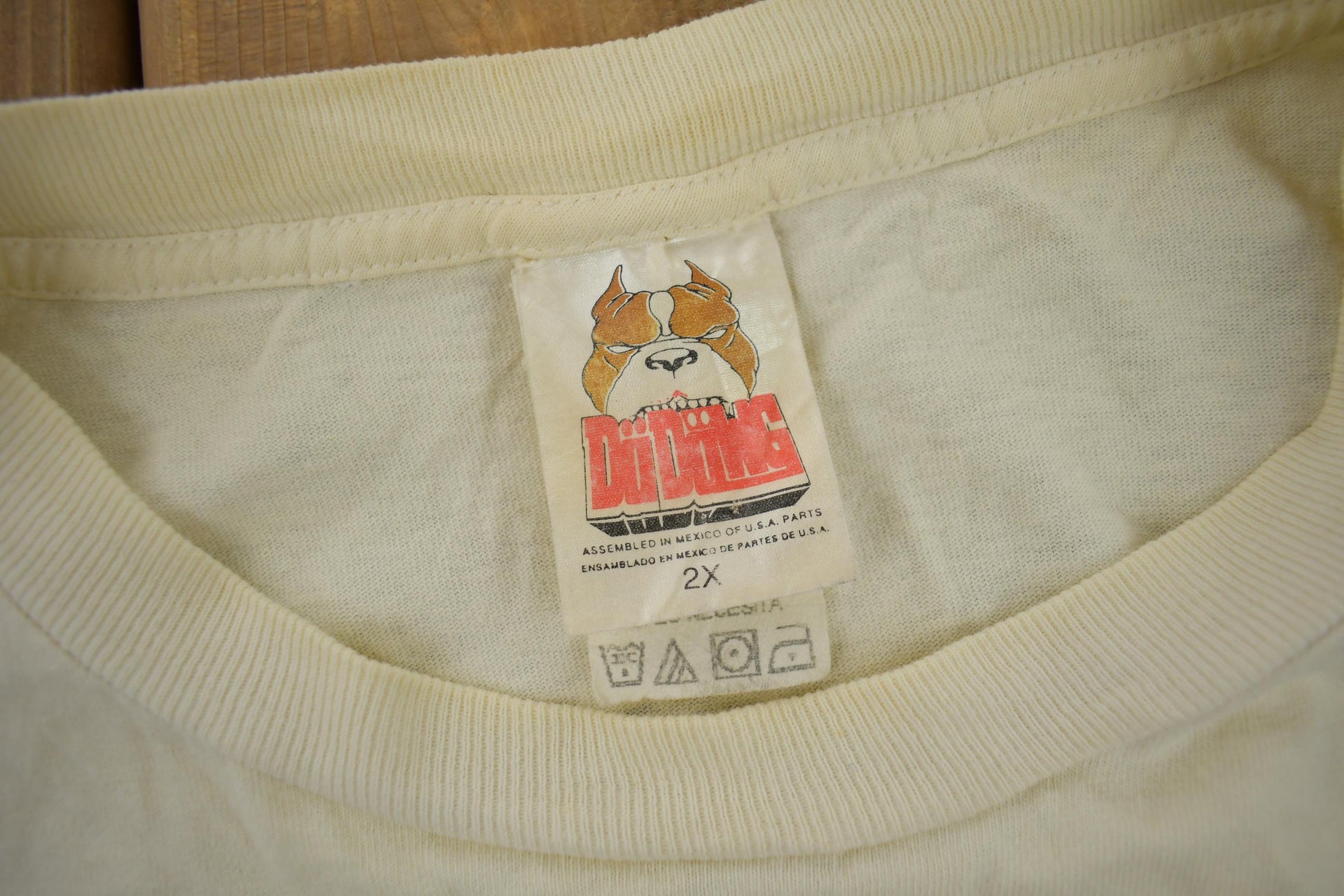 Vintage 1990s Da Dawg There Is No Competition Because I Am The Best Graphic T-Shirt