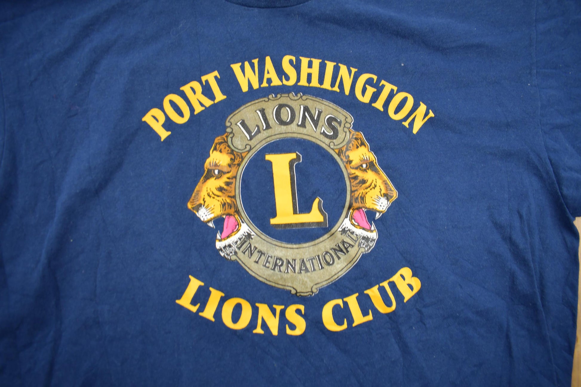 Vintage 1980s Port Washington Lions Club Single Stitch Graphic T-Shirt Made In USA
