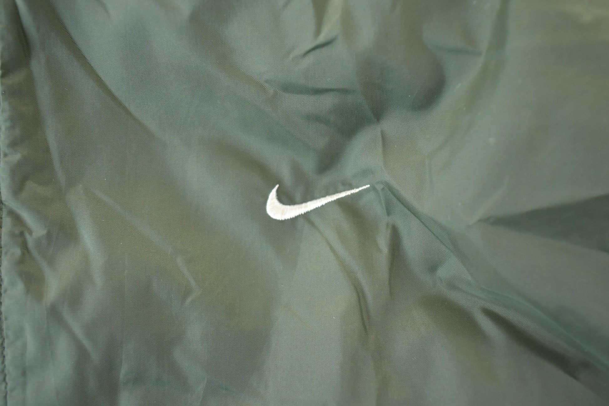 Vintage 1990s Nike Long Forest Green Heavy Windbreaker Jacket