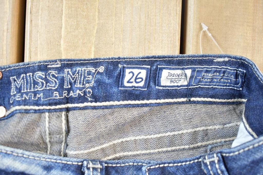 Vintage Y2K Miss Me Bedazzled Low Rise Jeans Size 26x33