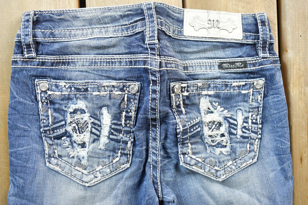 Vintage Y2K Miss Me Bedazzled Low Rise Jeans Size 26x32