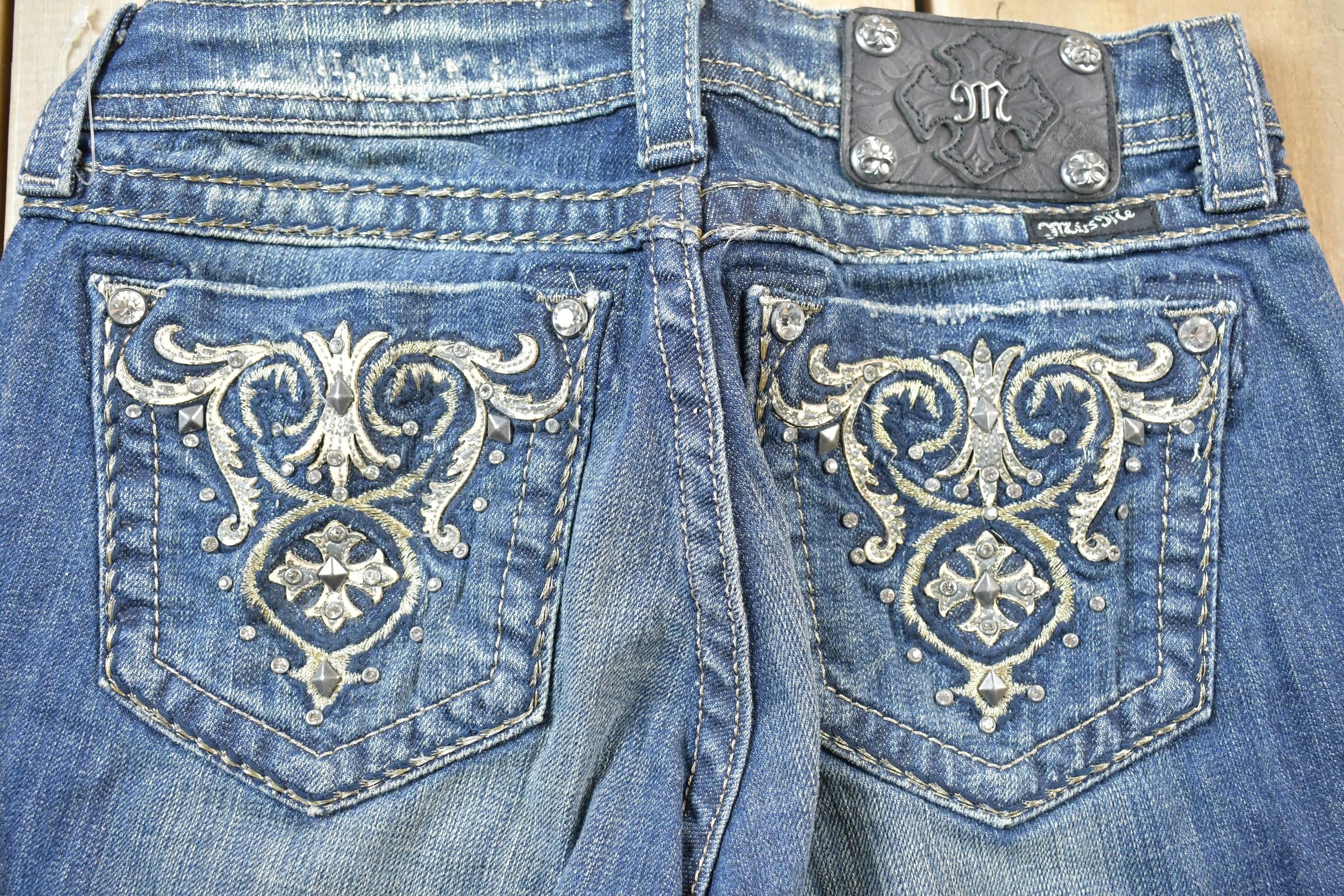 Vintage Y2K Miss Me Bedazzled Low Rise Jeans Size 26x33