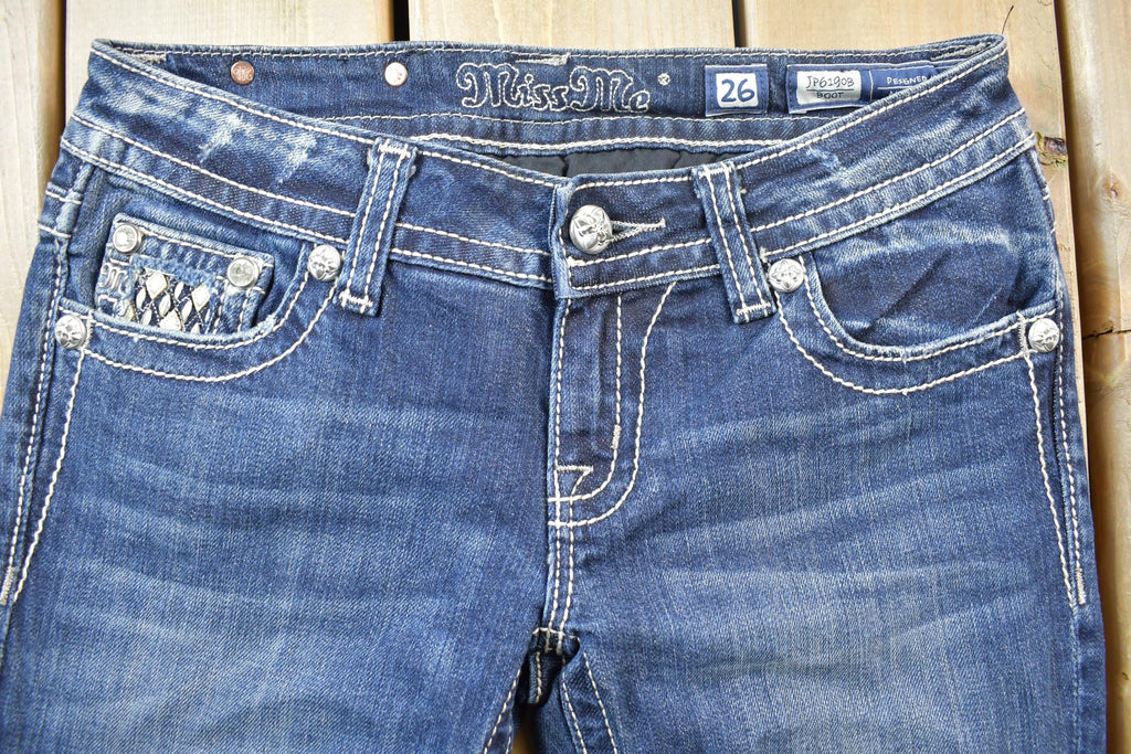 Vintage Y2K Miss Me Bedazzled Low Rise Jeans Size 26x33