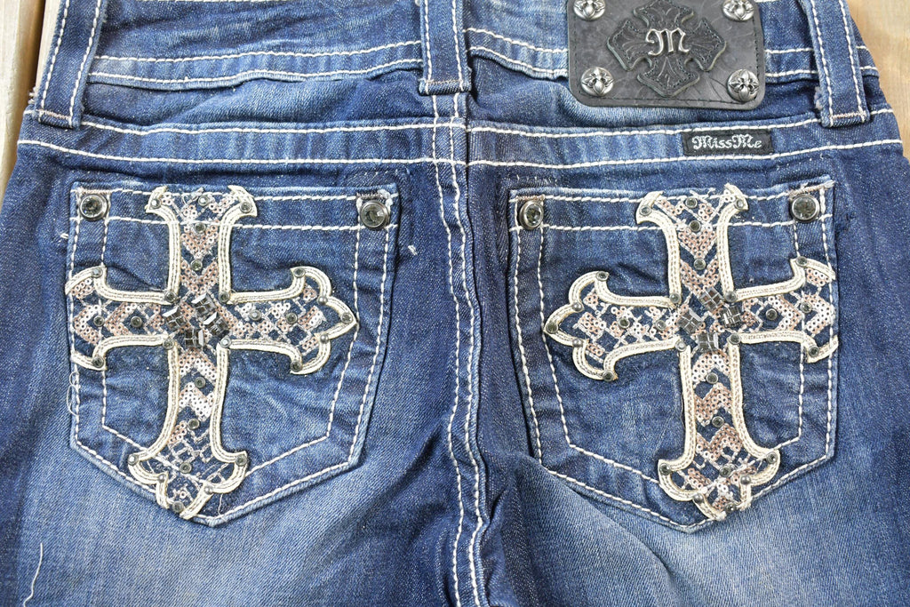 Vintage Y2K Miss Me Bedazzled Low Rise Jeans Size 26x33