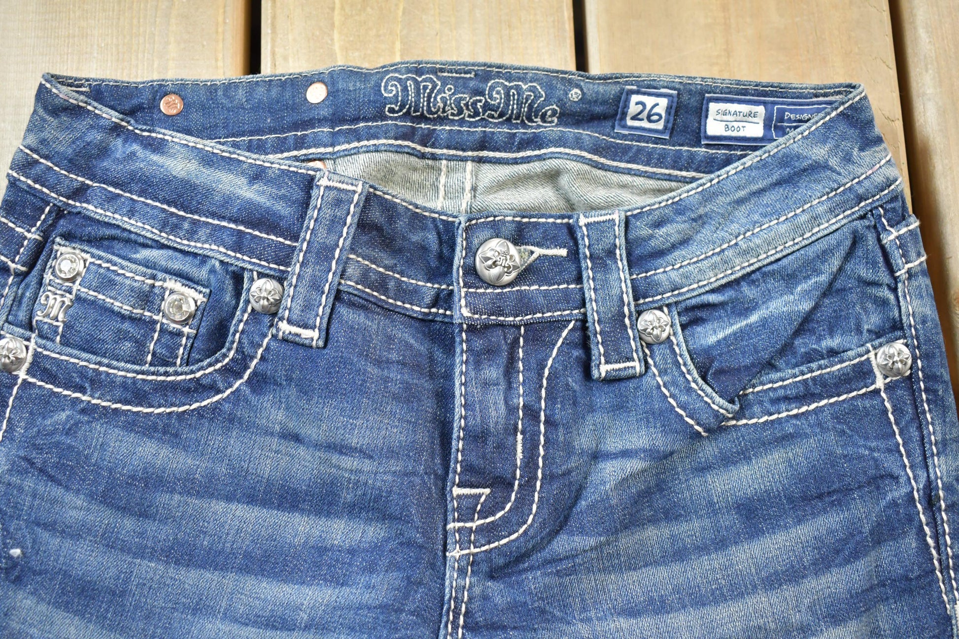 Vintage Y2K Miss Me Bedazzled Low Rise Jeans Size 26x33