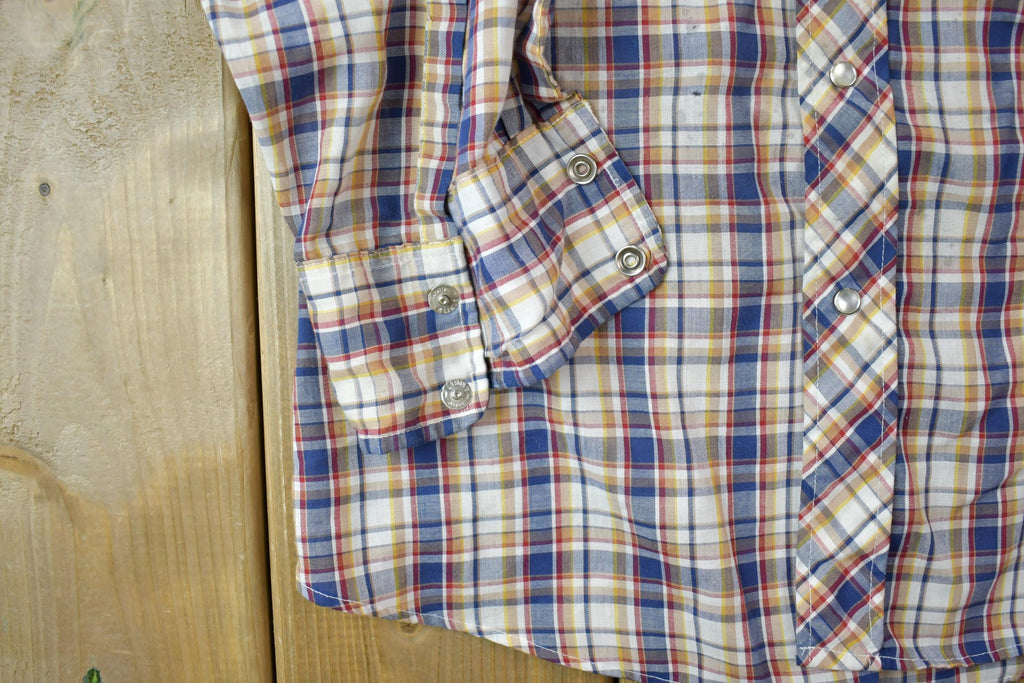 Vintage 1990s Levis Plaid Button Up Shirt