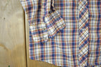Vintage 1990s Levis Plaid Button Up Shirt