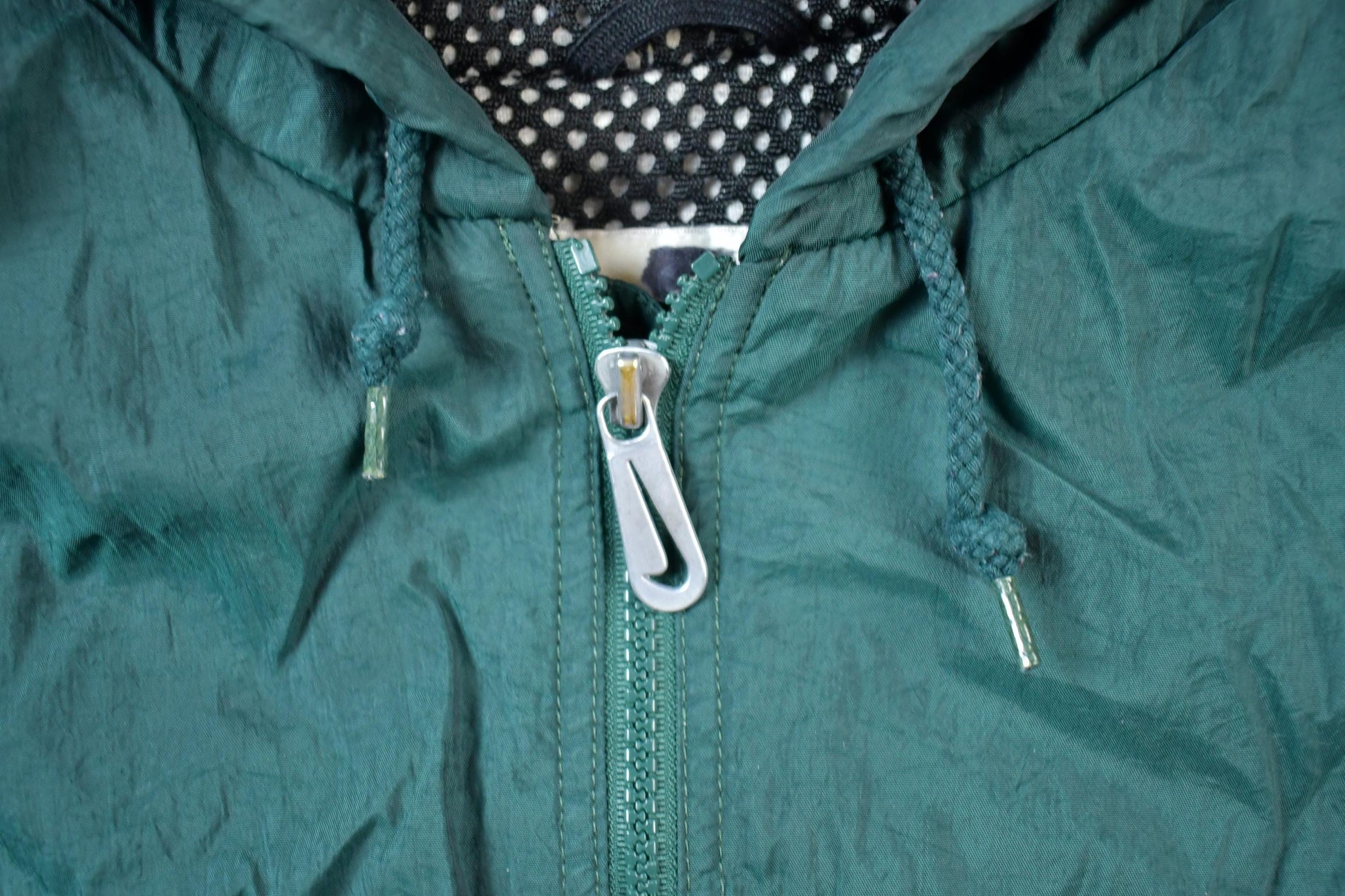 Vintage 1990s Nike Green Lined Windbreaker Jacket