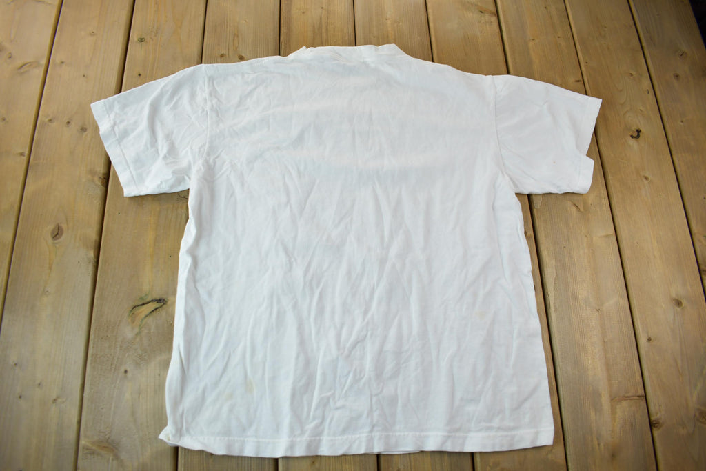 Vintage 1995 Boston Celtics Boston Garden NBA Basketball Graphic T-Shirt