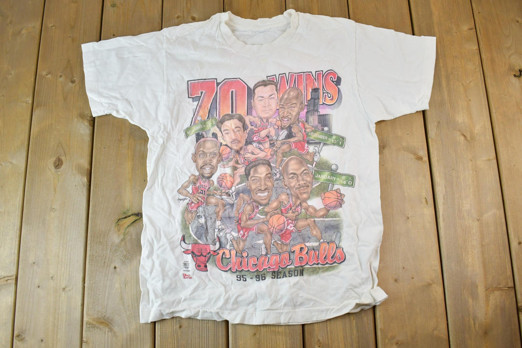 Vintage 1995 1996 Chicago Bulls NBA Graphic T-Shirt