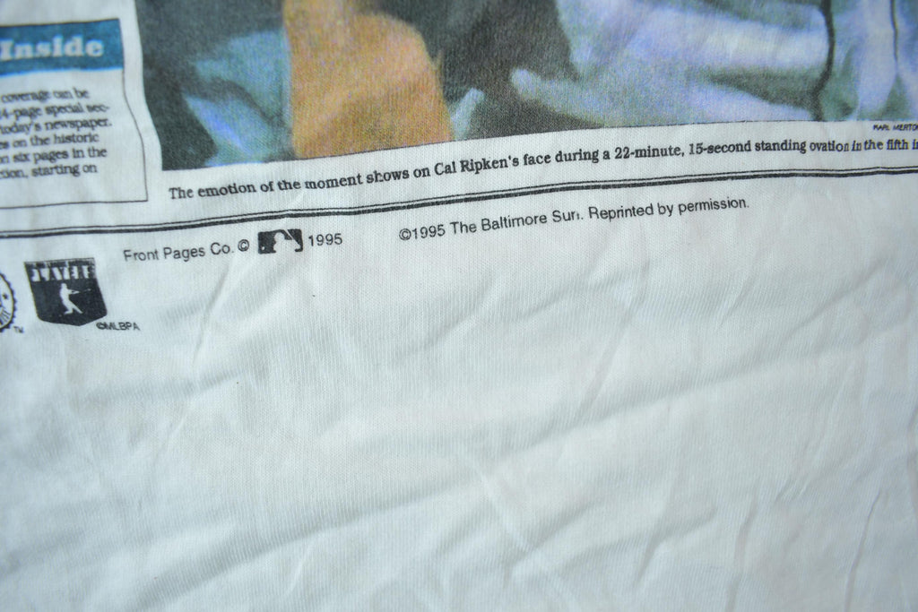 Vintage 1995 Baltimore Orioles Cal Ripkin Jr Baltimore Sun Graphic T-Shirt