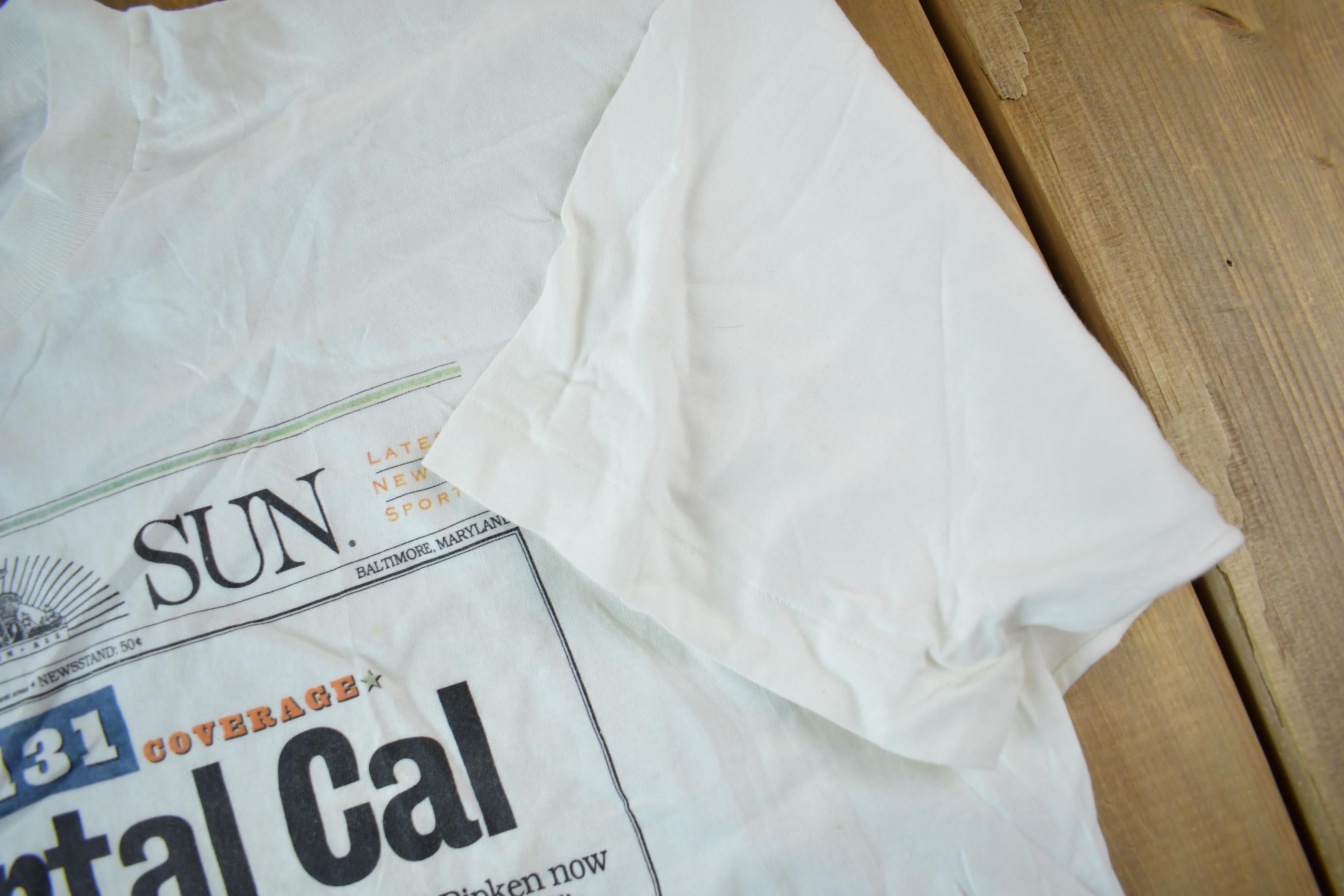 Vintage 1995 Baltimore Orioles Cal Ripkin Jr Baltimore Sun Graphic T-Shirt