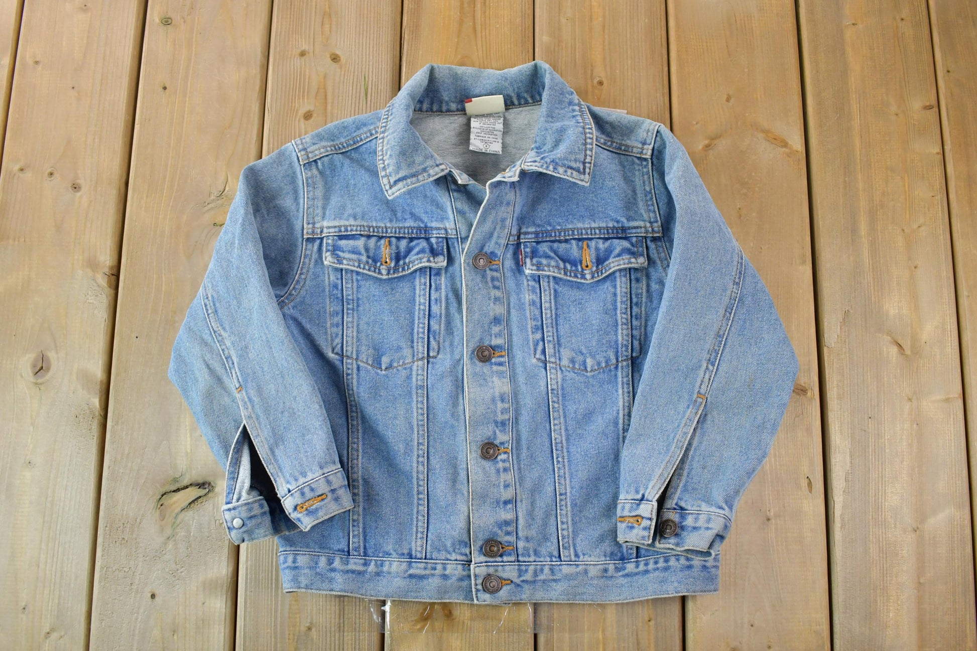 Vintage 1990s Levis Red Tab Jean Jacket Made In USA