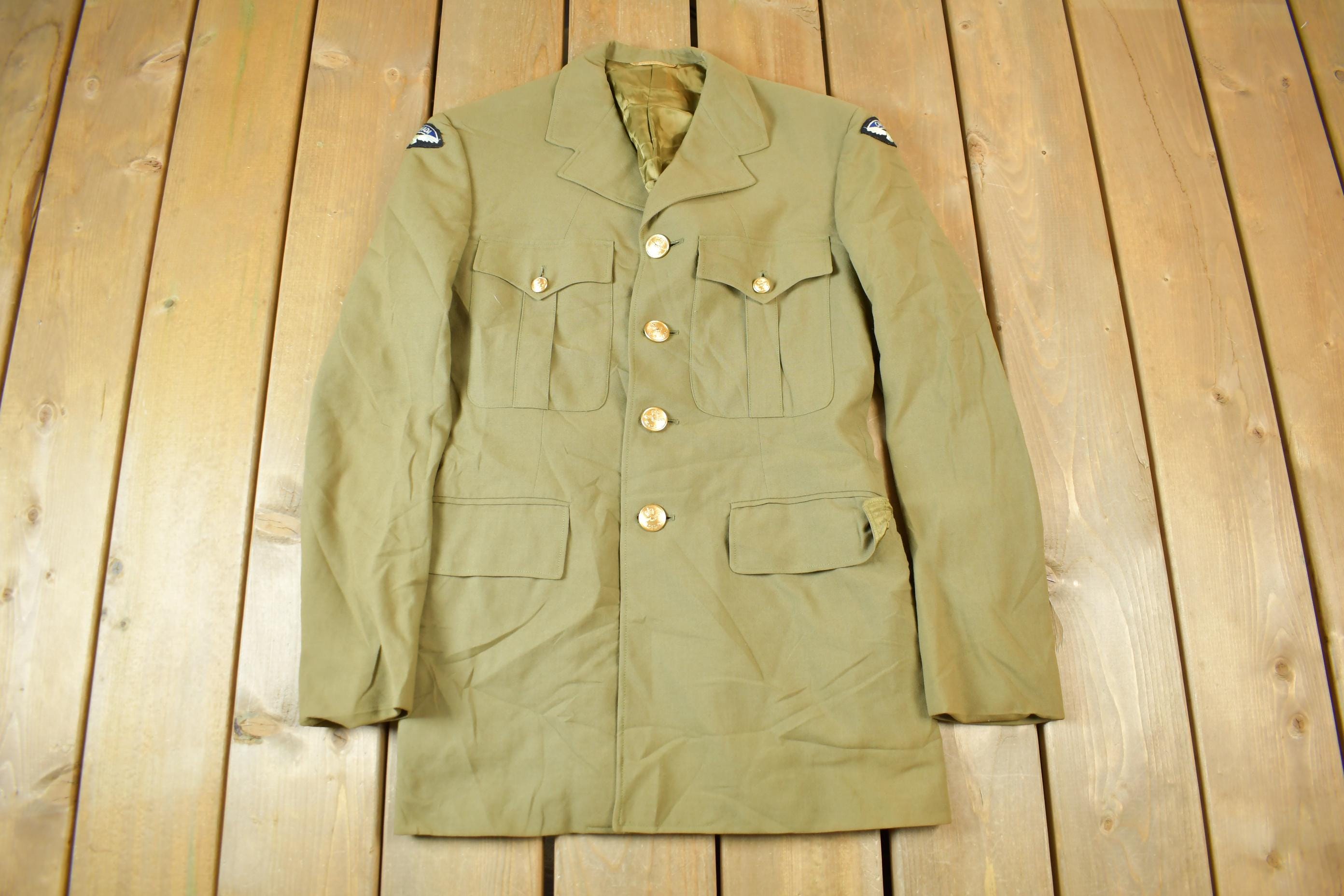 Vintage 1967 Canadian Military Summer Mans Coat Size 36