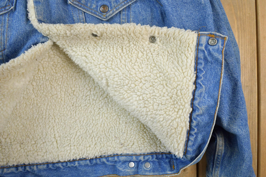 Vintage 1990s Levis Shearling Lined Jean Jacket Made In USA