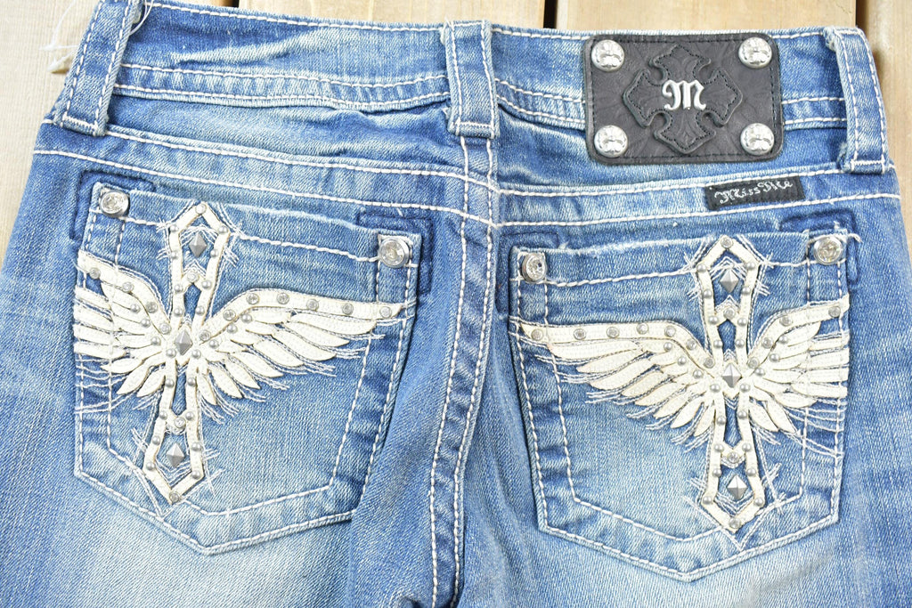 Vintage Y2K Miss Me Bedazzled Low Rise Jeans Size 26x32