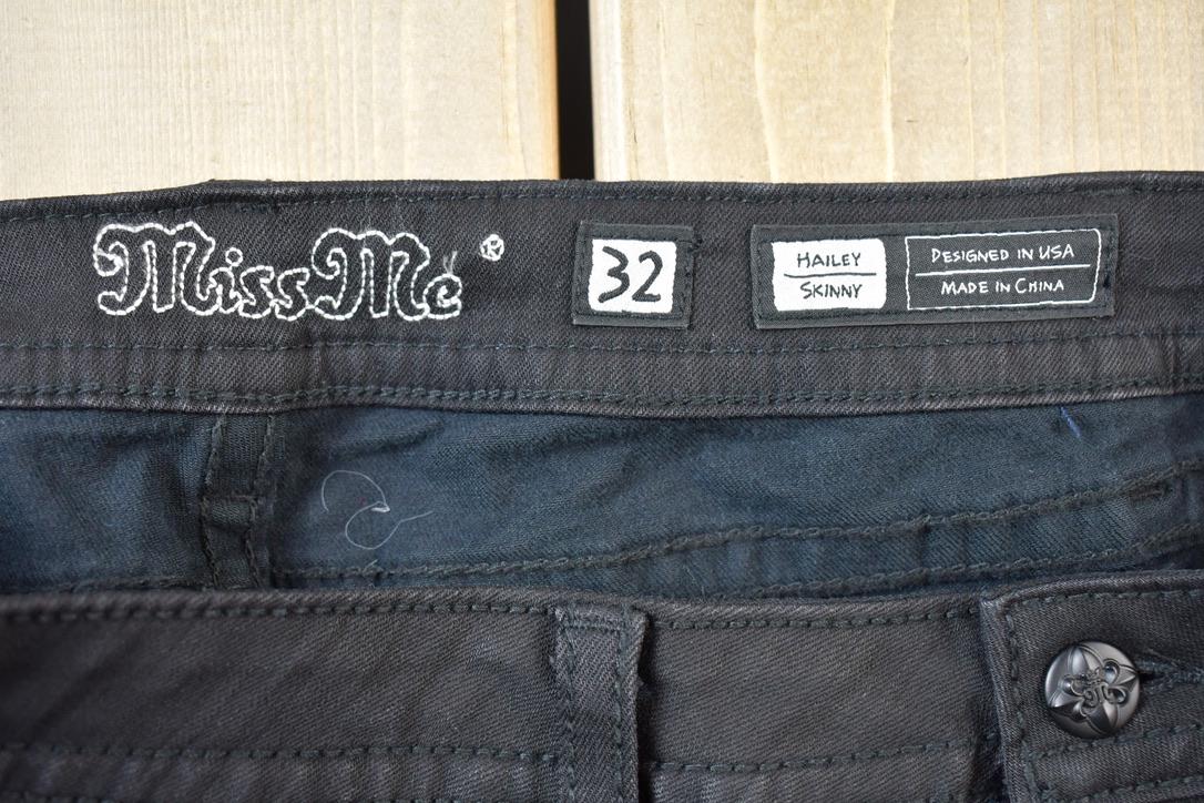 Vintage Y2K Miss Me Bedazzled Skinny Jeans Size 32x30