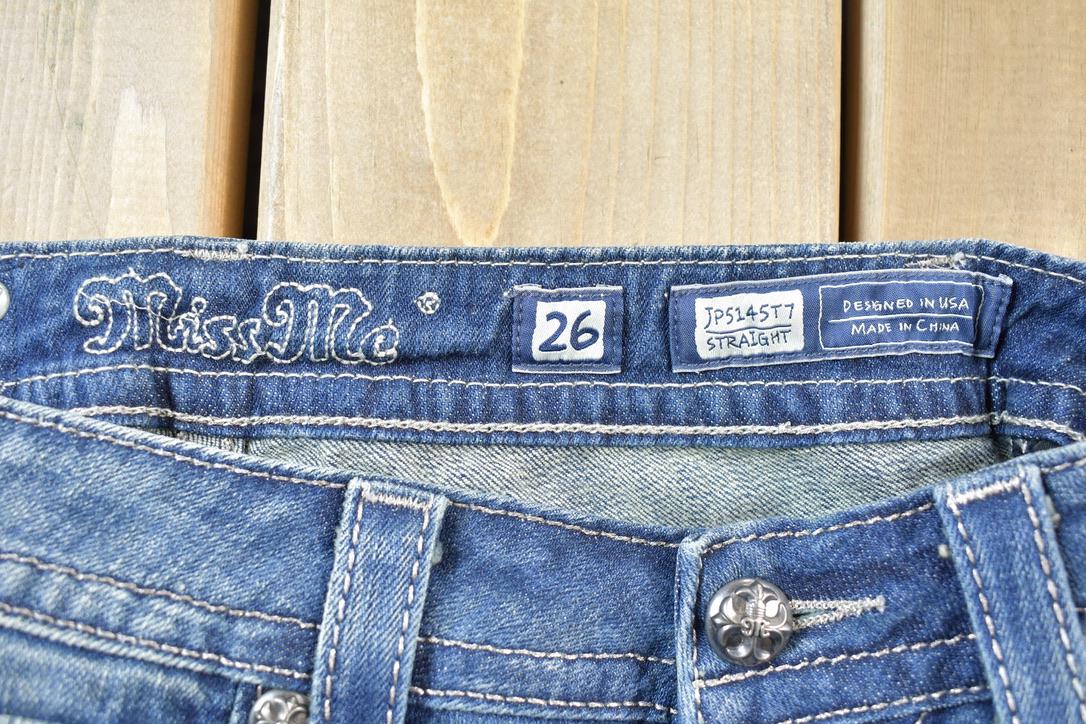 Vintage Y2K Miss Me Bedazzled Low Rise Jeans Size 26x32