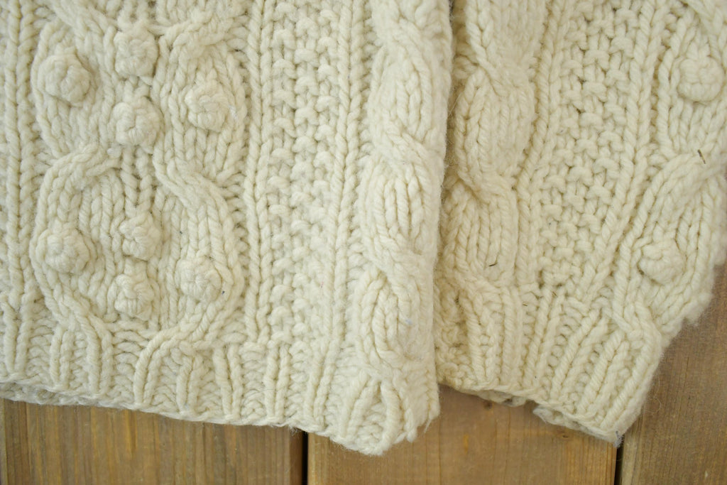 Vintage 1990s 100% Virgin Wool Knit Sweater