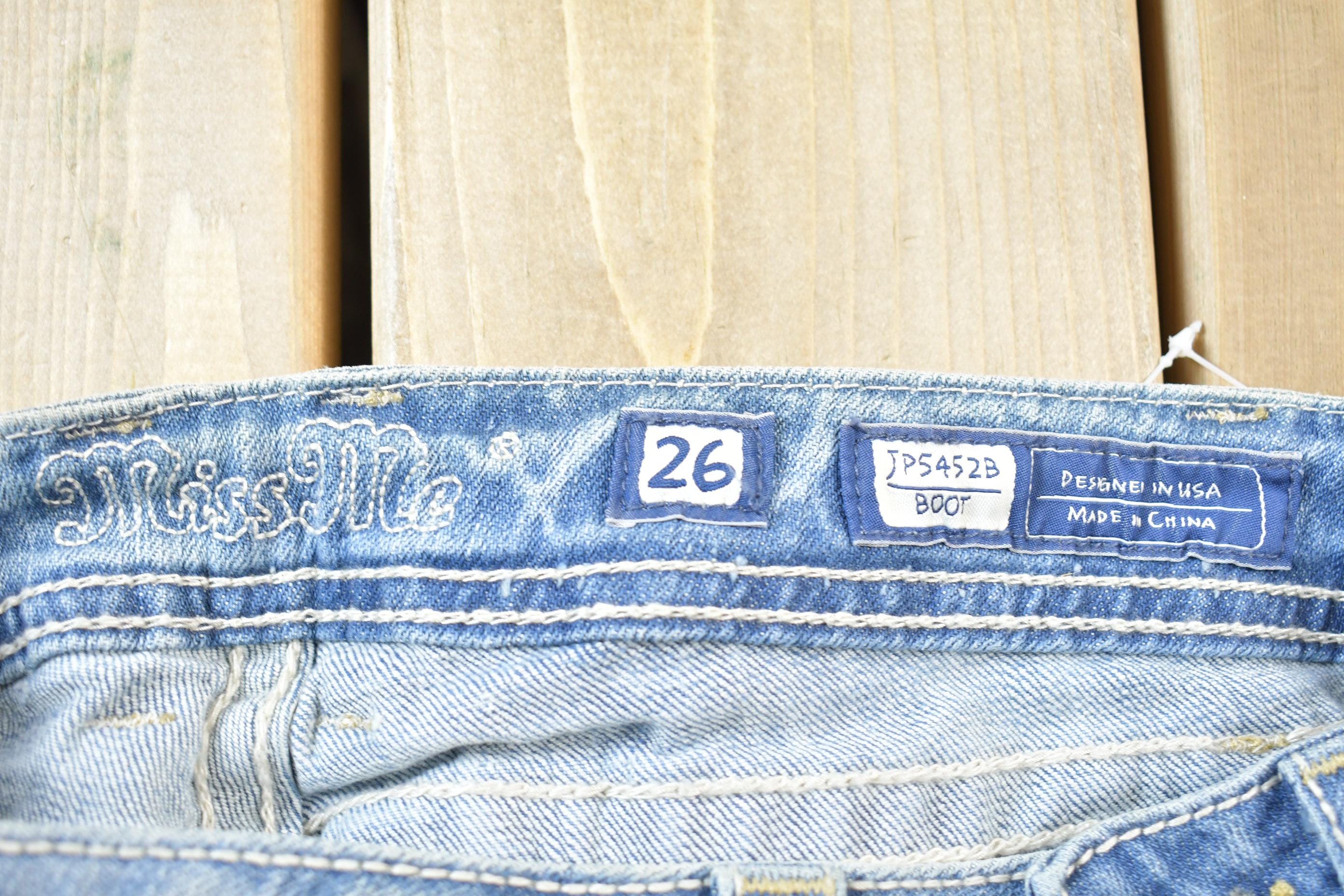 Vintage Y2K Miss Me Bedazzled Low Rise Jeans Size 26x32