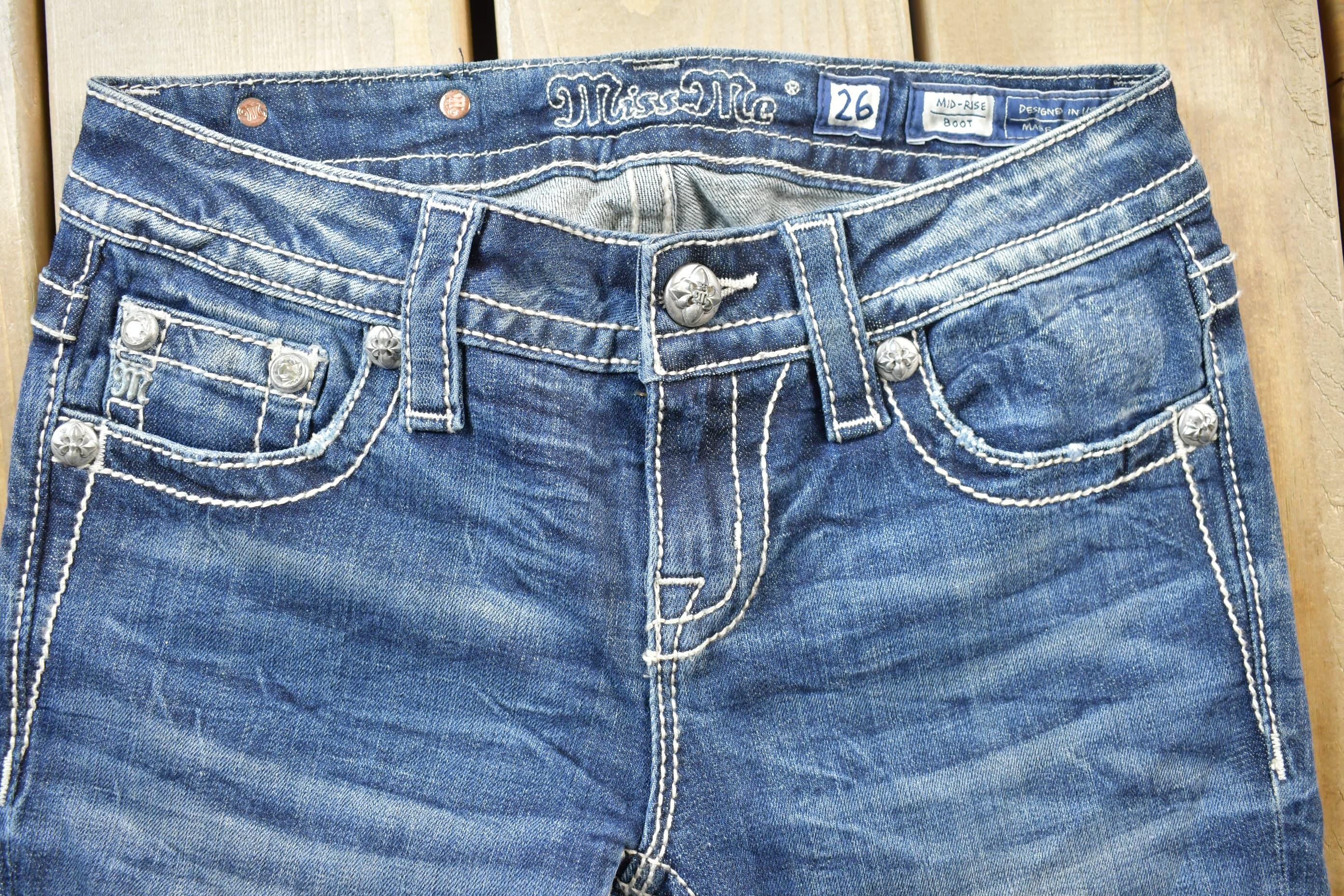 Vintage Y2K Miss Me Bedazzled Mid Rise Jeans Size 26x32