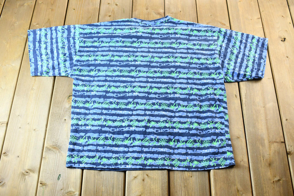 Vintage 1990s Lightning Bolt Blue and Teal Abstract Pattern All-Over-Print Striped Graphic T-Shirt
