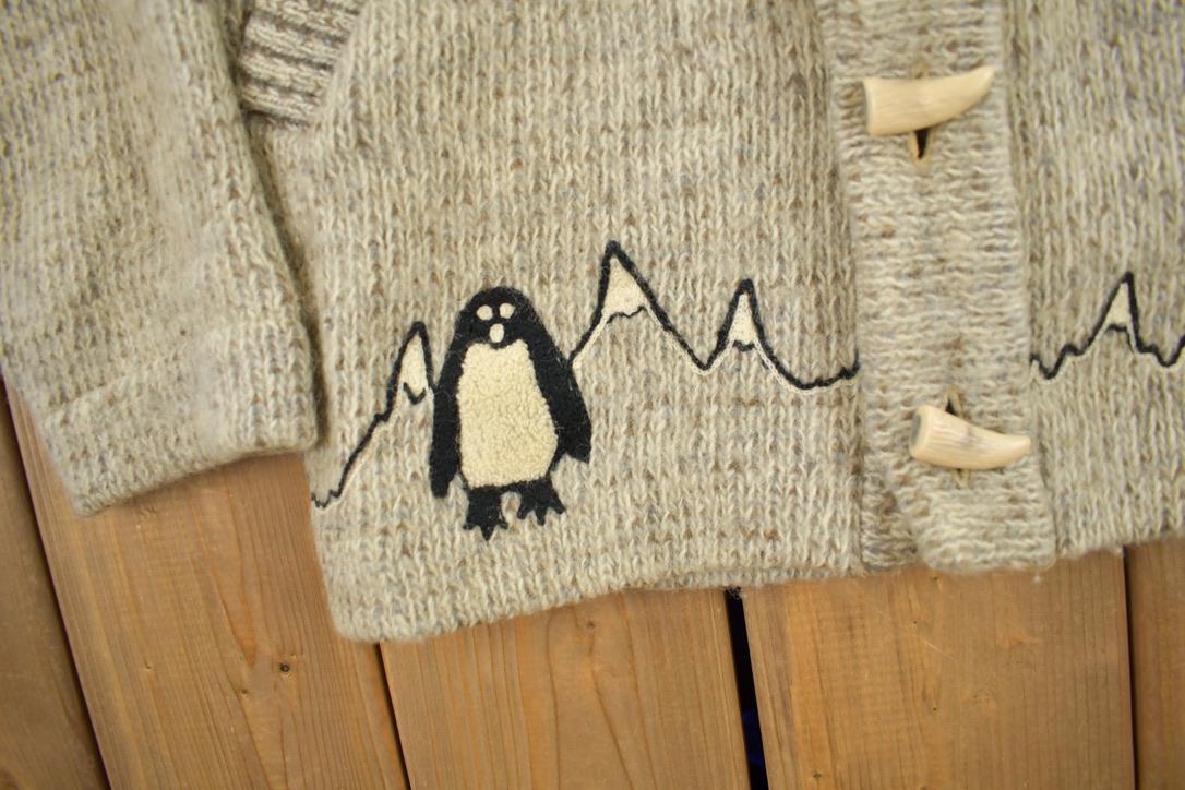 Vintage 1970s A Caldwell 100% Knit Sweater