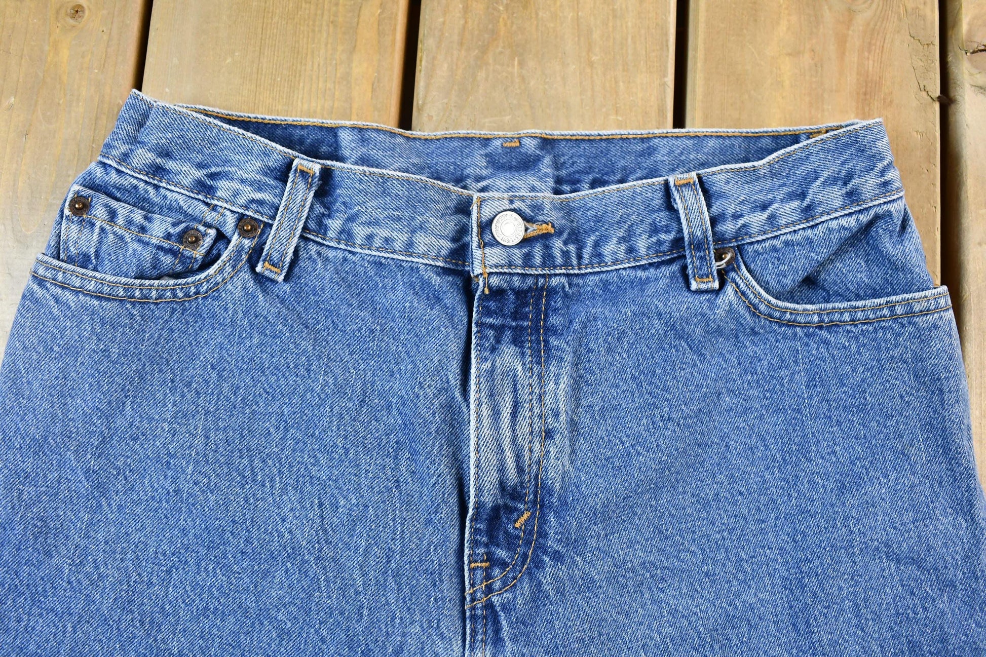 Vintage 1990s Levis 550 Relaxed Fit Tapered Leg Denim Jeans Size 30 x 27